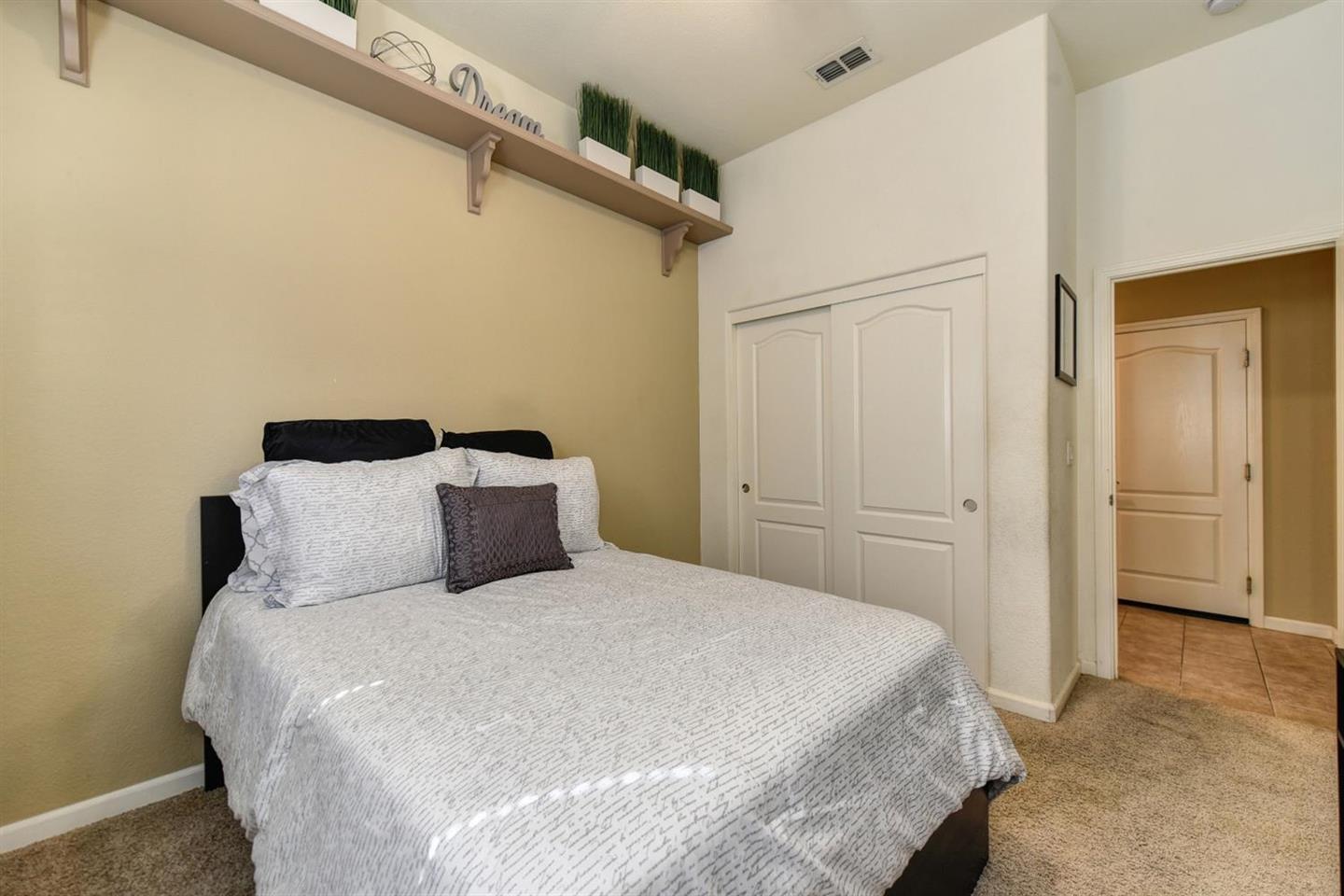 Detail Gallery Image 16 of 27 For 3557 Rainsong Cir, Rancho Cordova,  CA 95670 - 3 Beds | 2 Baths