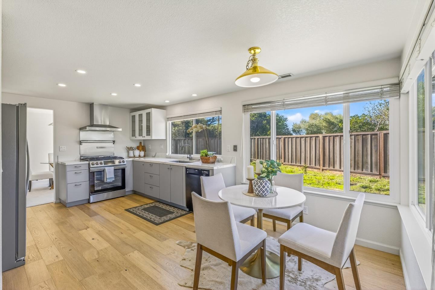 Detail Gallery Image 17 of 55 For 3245 Estrella Del Mar Way, Marina,  CA 93933 - 4 Beds | 2/1 Baths