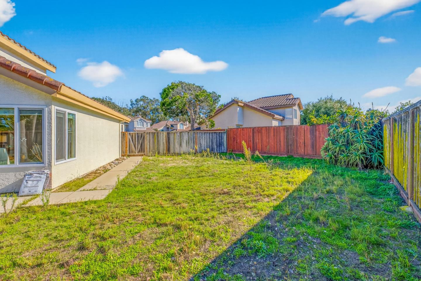 Detail Gallery Image 49 of 55 For 3245 Estrella Del Mar Way, Marina,  CA 93933 - 4 Beds | 2/1 Baths