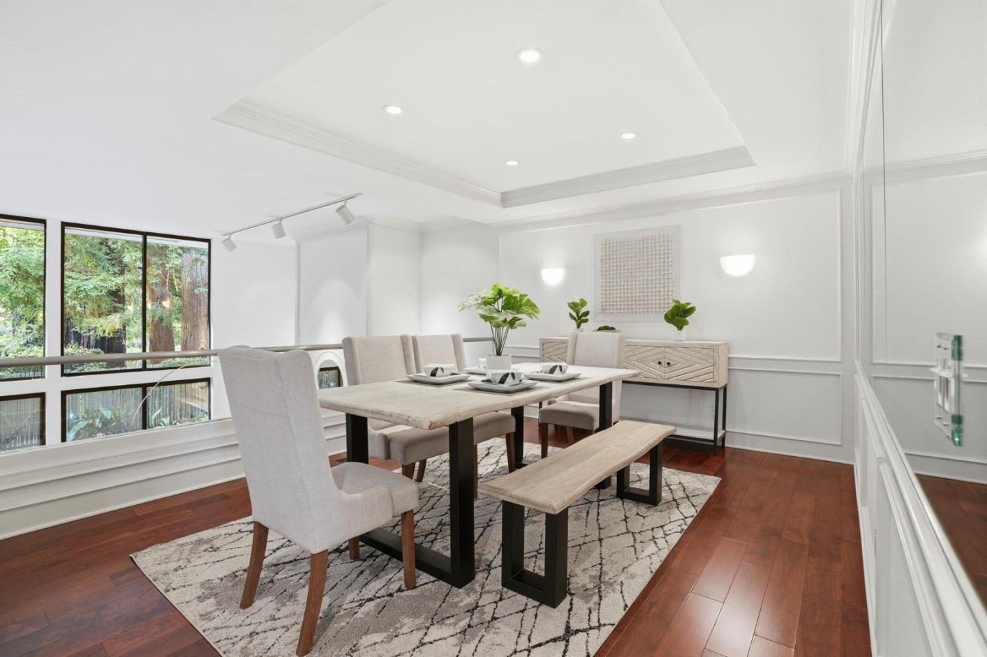 Detail Gallery Image 14 of 48 For 1621 Stone Pine Ln, Menlo Park,  CA 94025 - 3 Beds | 2/1 Baths