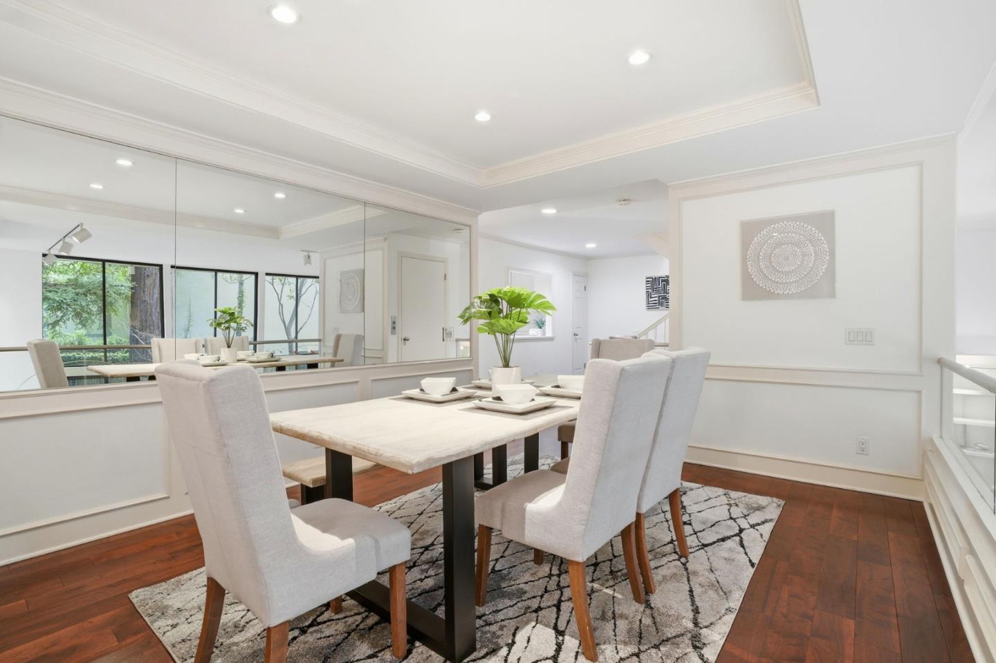 Detail Gallery Image 16 of 48 For 1621 Stone Pine Ln, Menlo Park,  CA 94025 - 3 Beds | 2/1 Baths