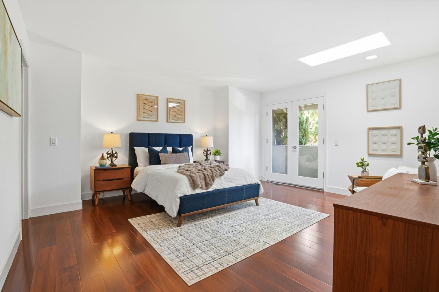 Detail Gallery Image 30 of 48 For 1621 Stone Pine Ln, Menlo Park,  CA 94025 - 3 Beds | 2/1 Baths