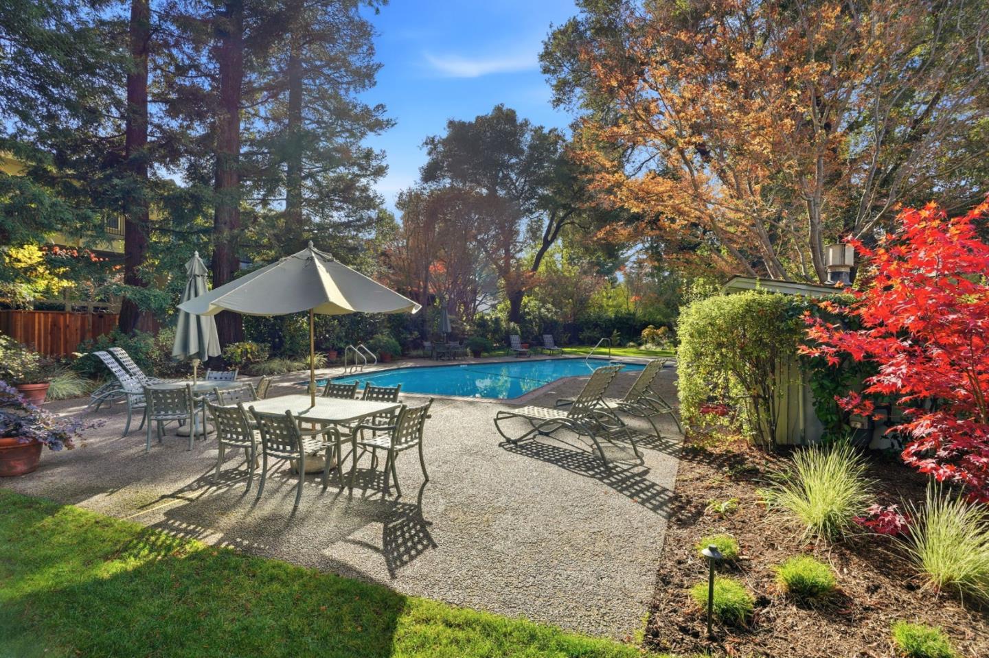 Detail Gallery Image 48 of 48 For 1621 Stone Pine Ln, Menlo Park,  CA 94025 - 3 Beds | 2/1 Baths