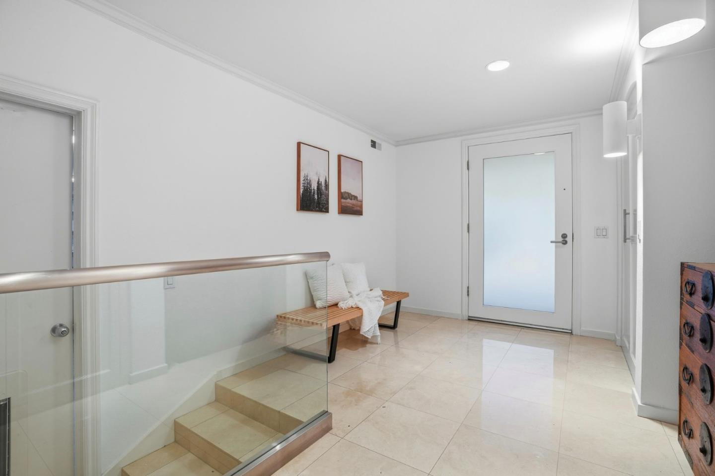 Detail Gallery Image 6 of 48 For 1621 Stone Pine Ln, Menlo Park,  CA 94025 - 3 Beds | 2/1 Baths