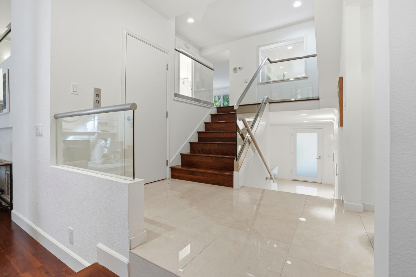 Detail Gallery Image 7 of 48 For 1621 Stone Pine Ln, Menlo Park,  CA 94025 - 3 Beds | 2/1 Baths