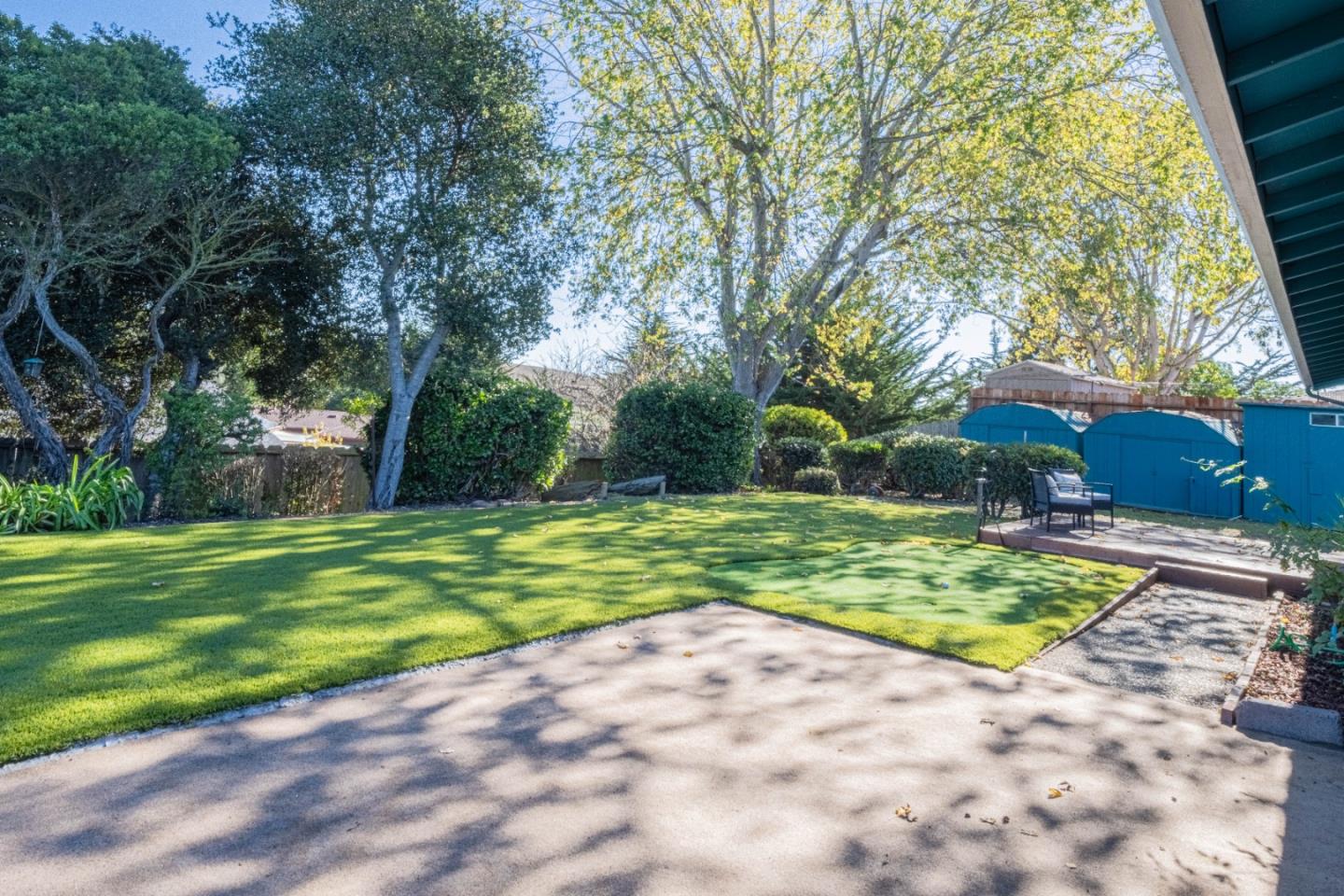 Detail Gallery Image 15 of 41 For 9919 Mimosa Path, Salinas,  CA 93907 - 3 Beds | 2 Baths