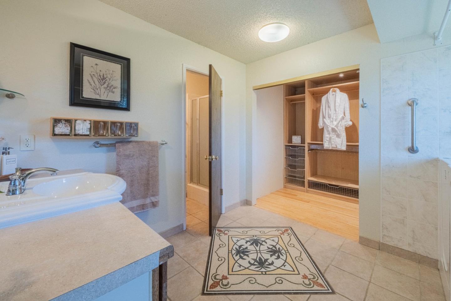 Detail Gallery Image 24 of 41 For 9919 Mimosa Path, Salinas,  CA 93907 - 3 Beds | 2 Baths