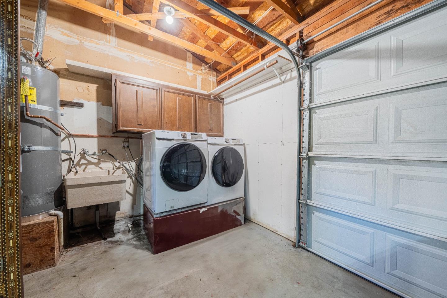 Detail Gallery Image 36 of 41 For 9919 Mimosa Path, Salinas,  CA 93907 - 3 Beds | 2 Baths