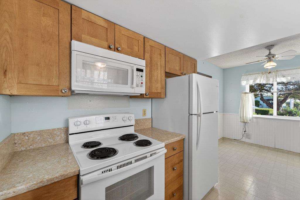 Detail Gallery Image 10 of 34 For 8 Carita Ct, Watsonville,  CA 95076 - 2 Beds | 1 Baths