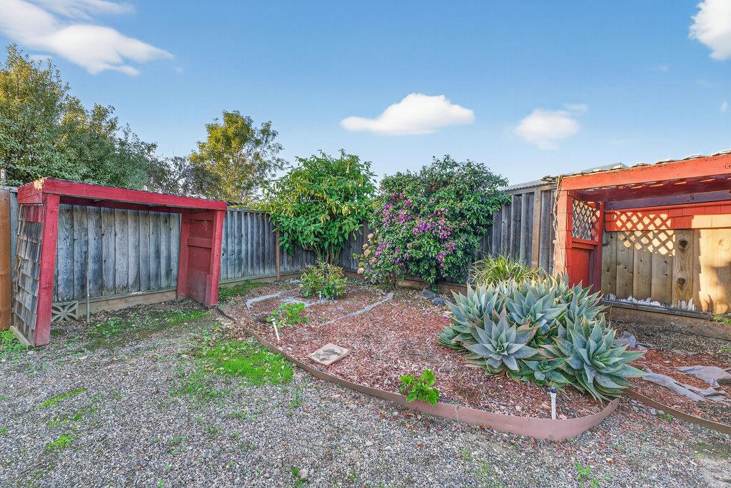 Detail Gallery Image 25 of 34 For 8 Carita Ct, Watsonville,  CA 95076 - 2 Beds | 1 Baths