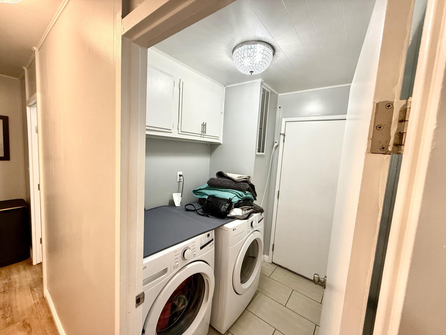 Detail Gallery Image 8 of 21 For 165 Blossom Hill #304,  San Jose,  CA 95123 - 2 Beds | 2 Baths