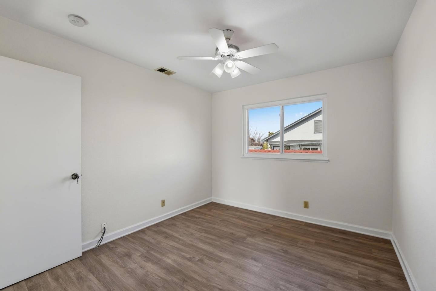 Detail Gallery Image 25 of 36 For 3205 Gateland Ct, San Jose,  CA 95148 - 6 Beds | 3/1 Baths