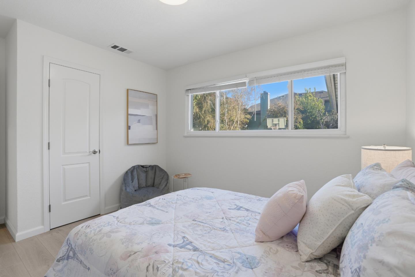 Detail Gallery Image 27 of 44 For 2296 Pulgas Ave, East Palo Alto,  CA 94303 - 3 Beds | 2 Baths