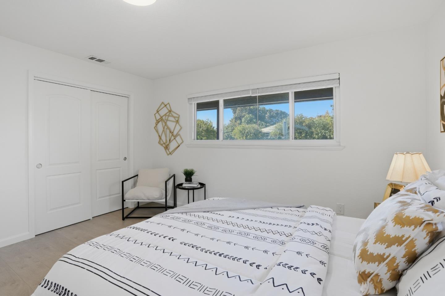 Detail Gallery Image 30 of 44 For 2296 Pulgas Ave, East Palo Alto,  CA 94303 - 3 Beds | 2 Baths