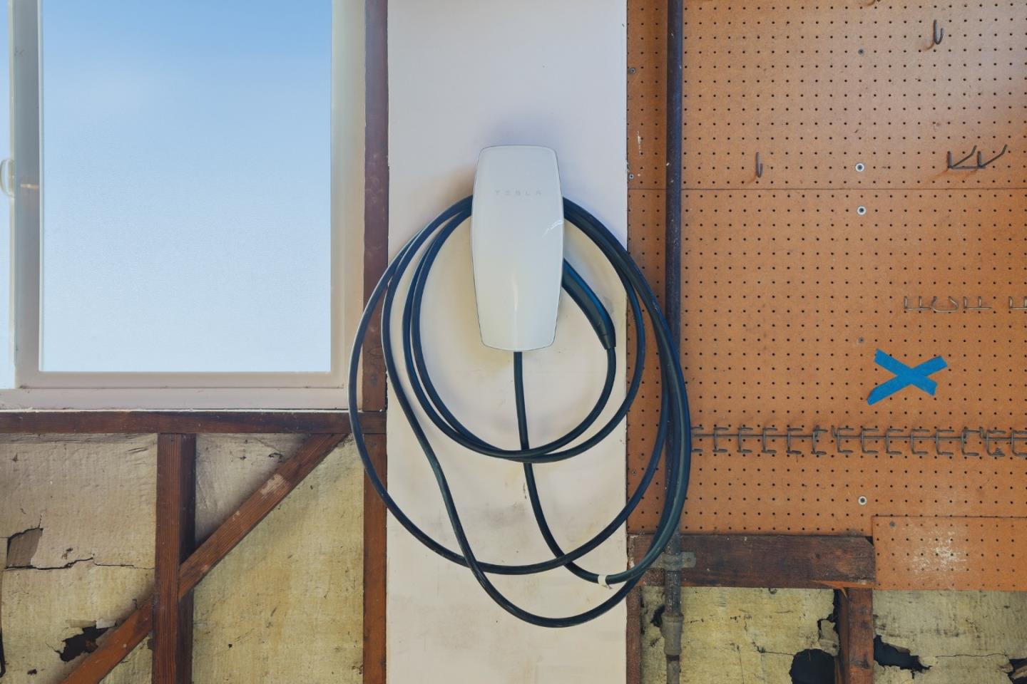 Detail Gallery Image 44 of 44 For 2296 Pulgas Ave, East Palo Alto,  CA 94303 - 3 Beds | 2 Baths