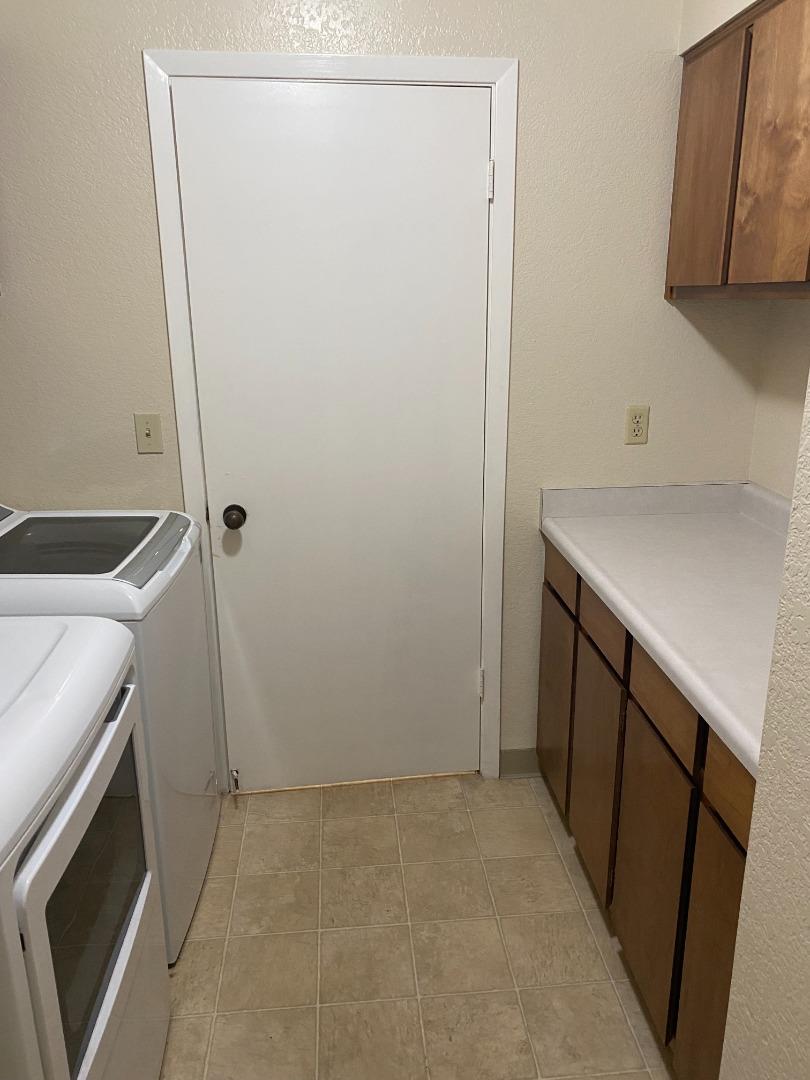 Detail Gallery Image 12 of 23 For 1051 Padre Dr #7,  Salinas,  CA 93901 - 1 Beds | 1 Baths