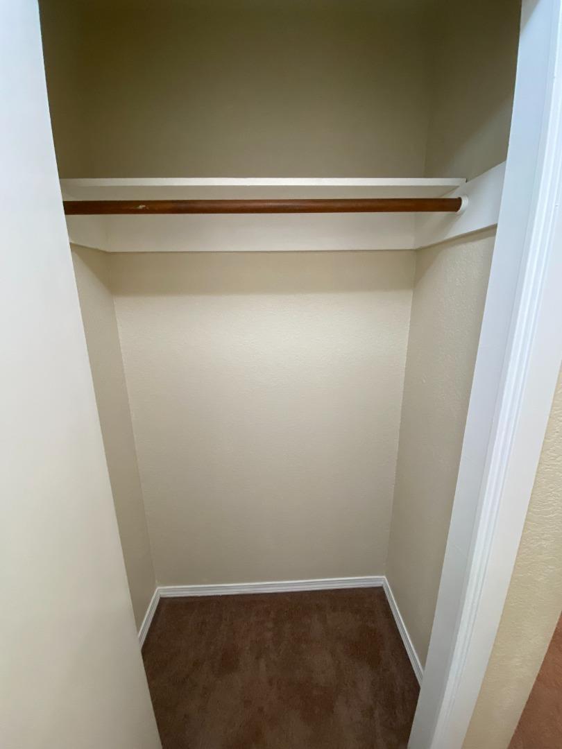 Detail Gallery Image 22 of 23 For 1051 Padre Dr #7,  Salinas,  CA 93901 - 1 Beds | 1 Baths