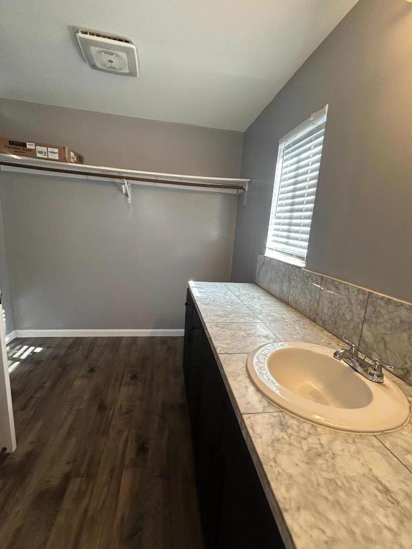 Detail Gallery Image 8 of 18 For 196 Surf St, Pacifica,  CA 94044 - 3 Beds | 2 Baths