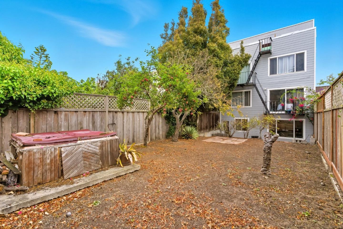 Detail Gallery Image 6 of 43 For 1840 Church St, San Francisco,  CA 94131 - – Beds | – Baths