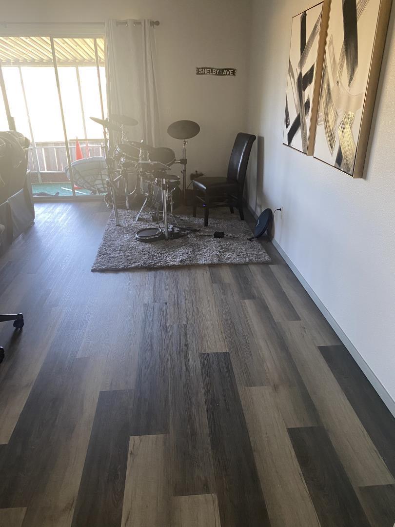 Detail Gallery Image 5 of 10 For 636 Yellowstone Dr, Vacaville,  CA 95687 - 2 Beds | 2 Baths