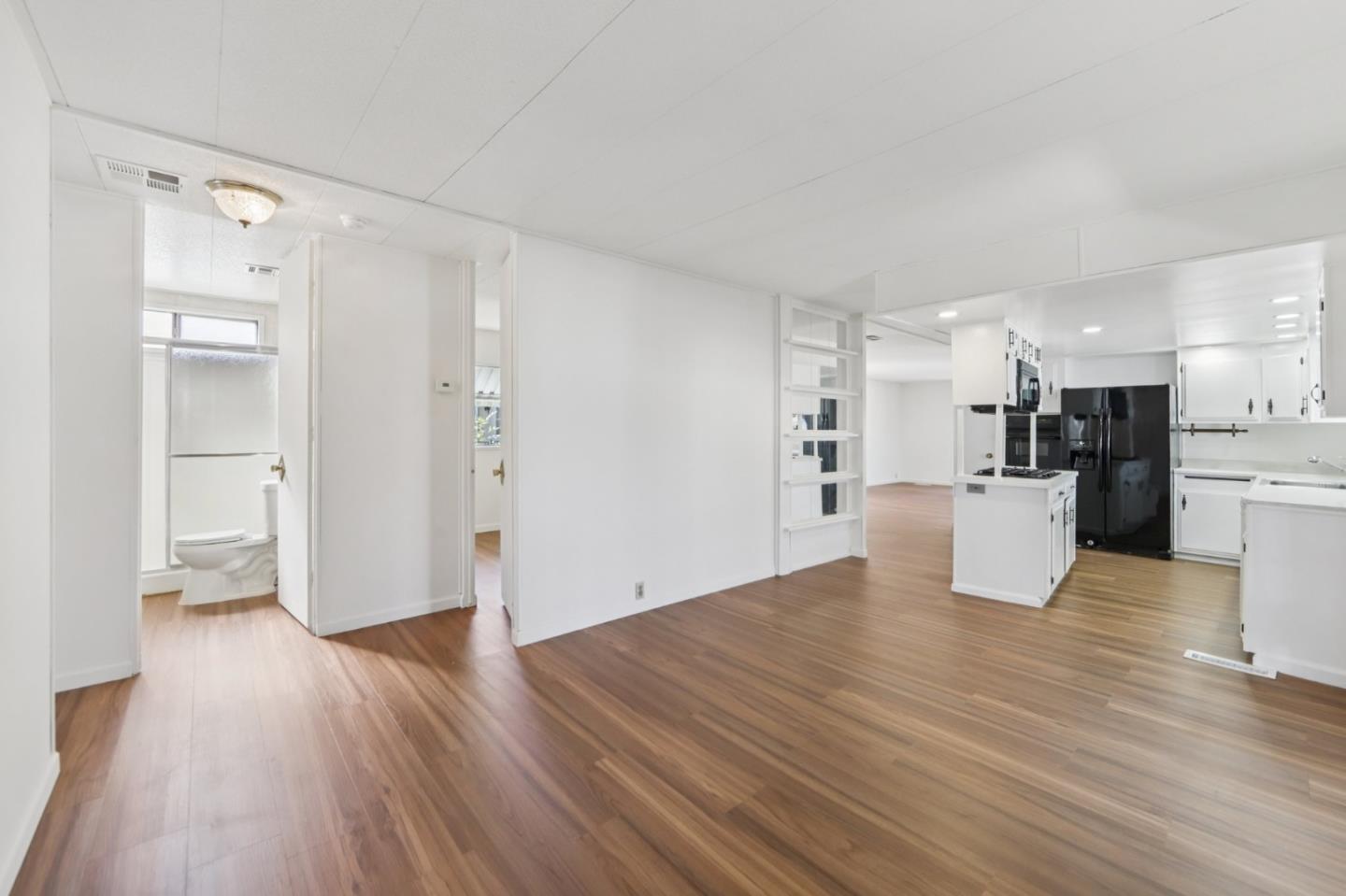 Detail Gallery Image 15 of 31 For 410 San Gabriel #410,  Vallejo,  CA 94590 - 2 Beds | 2 Baths