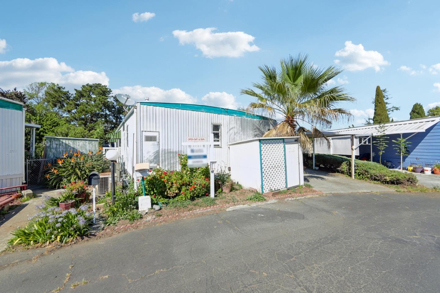 Detail Gallery Image 2 of 31 For 410 San Gabriel #410,  Vallejo,  CA 94590 - 2 Beds | 2 Baths