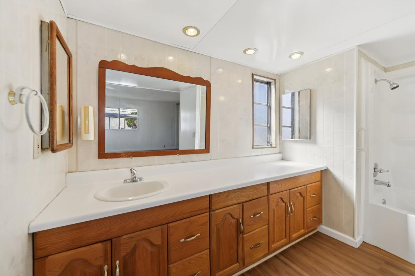 Detail Gallery Image 22 of 31 For 410 San Gabriel #410,  Vallejo,  CA 94590 - 2 Beds | 2 Baths