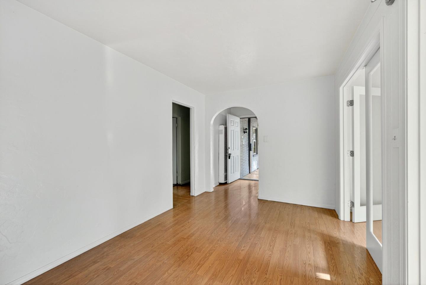 Detail Gallery Image 11 of 36 For 951 N 4th St, San Jose,  CA 95112 - – Beds | – Baths