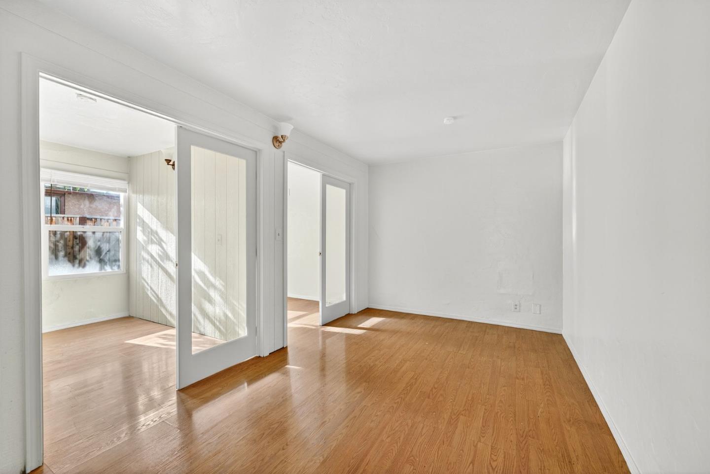 Detail Gallery Image 6 of 36 For 951 N 4th St, San Jose,  CA 95112 - – Beds | – Baths