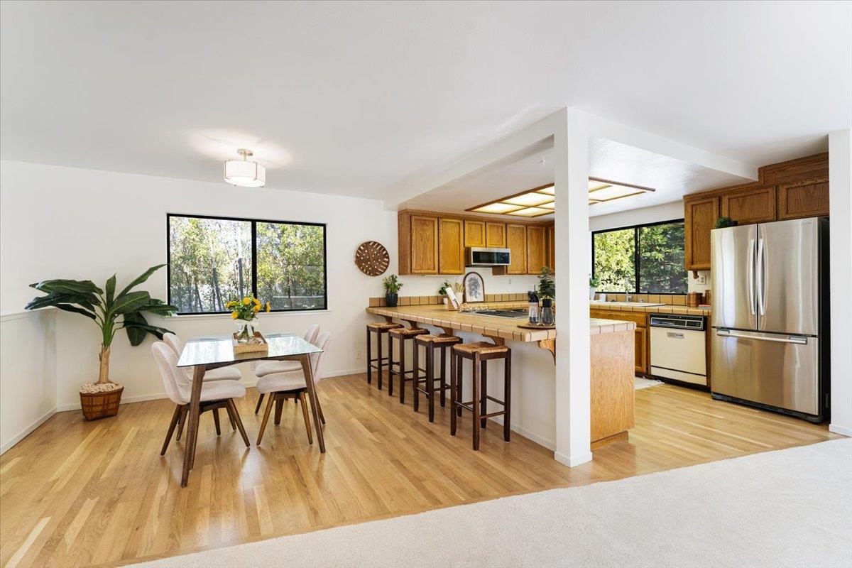 Detail Gallery Image 8 of 36 For 105 Sea Terrace Way, Aptos,  CA 95003 - 4 Beds | 3 Baths