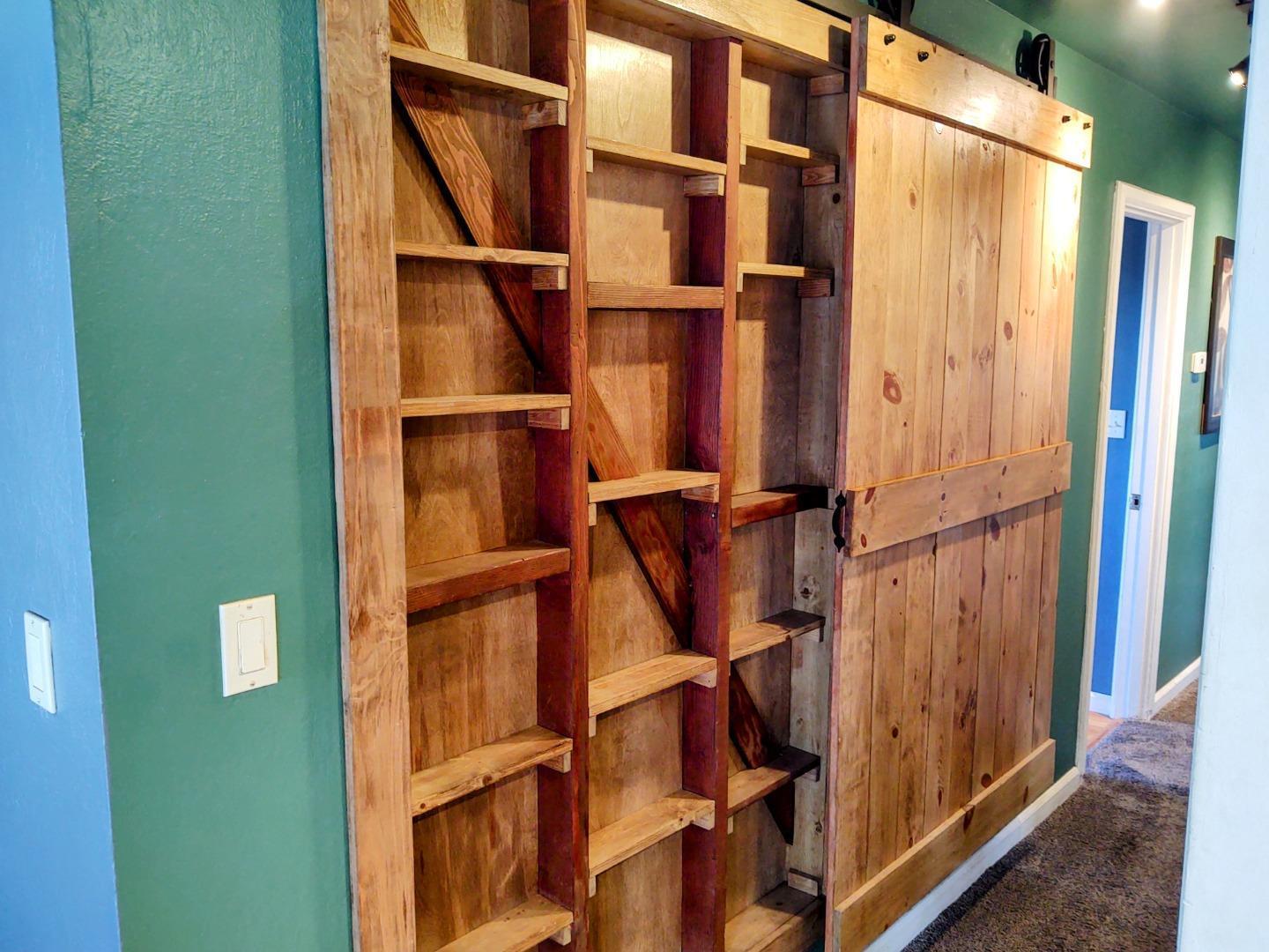 Detail Gallery Image 22 of 24 For 1714 Luxton St, Seaside,  CA 93955 - 4 Beds | 3 Baths