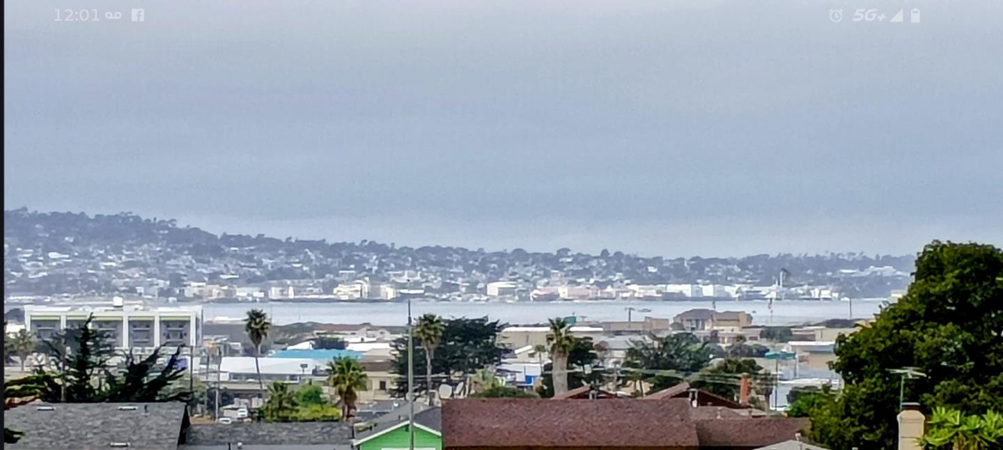 Detail Gallery Image 30 of 32 For 1714 Luxton St, Seaside,  CA 93955 - 4 Beds | 3 Baths