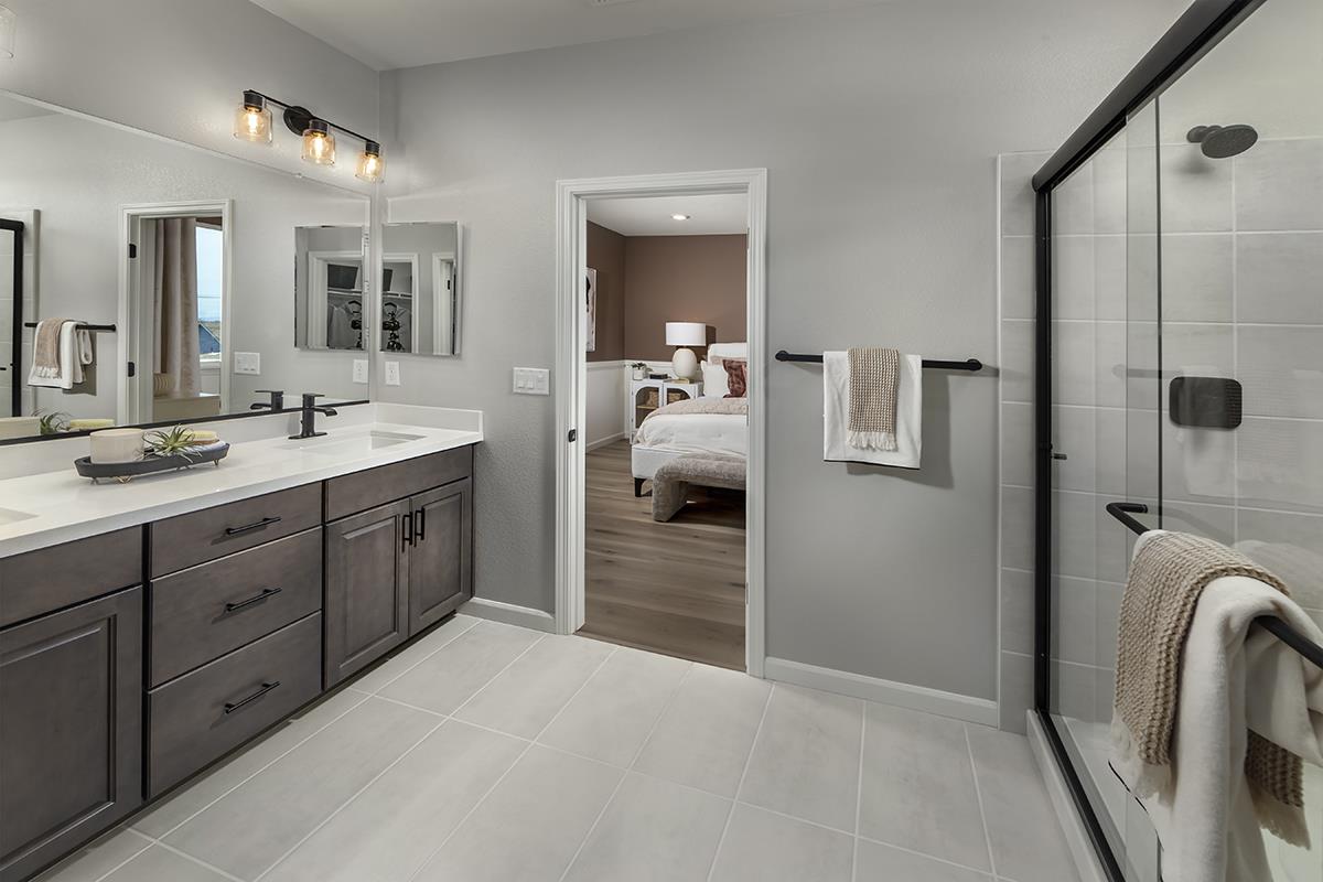 Detail Gallery Image 10 of 11 For 400 Walk About Way, Hollister,  CA 95023 - 3 Beds | 2/1 Baths