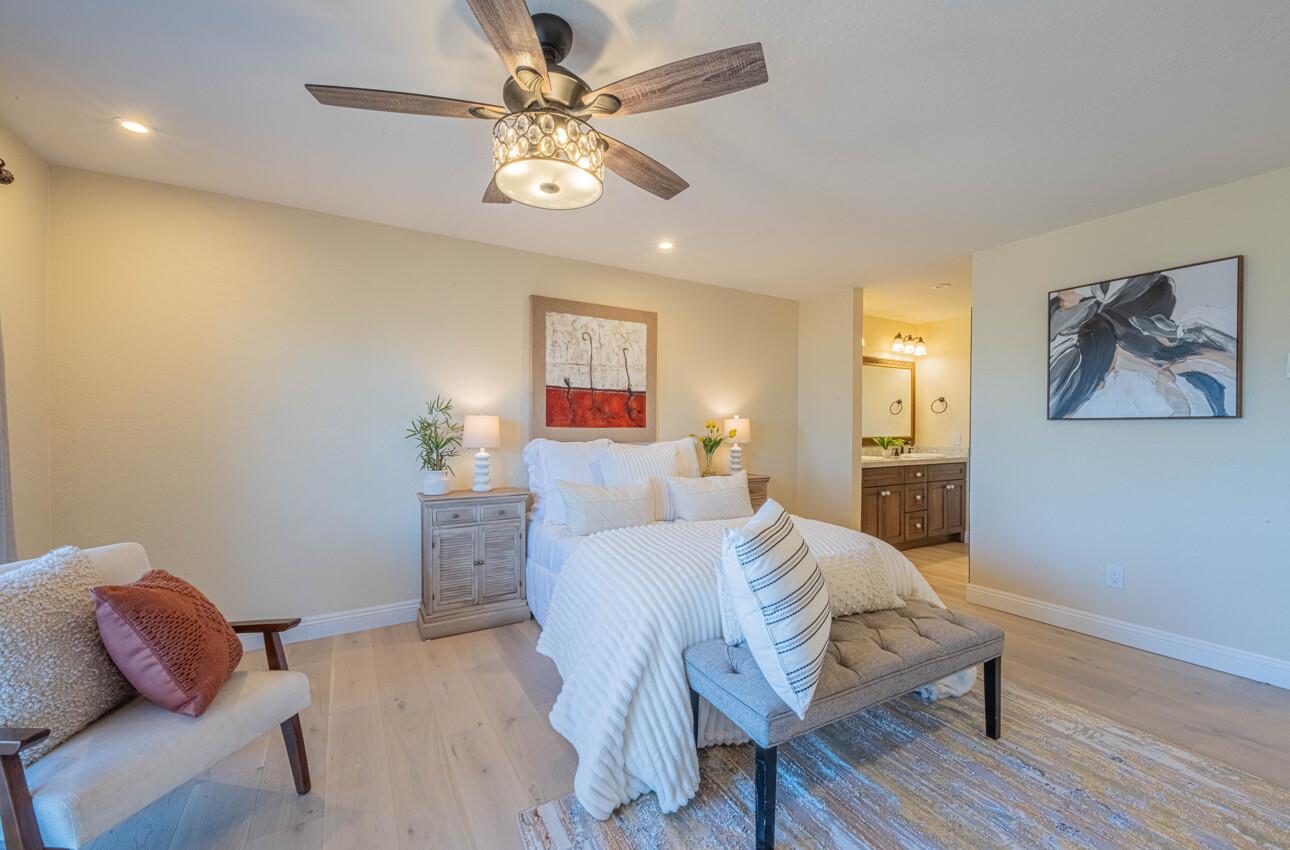 Detail Gallery Image 25 of 39 For 250 Forest Ridge Rd #27,  Monterey,  CA 93940 - 2 Beds | 2 Baths