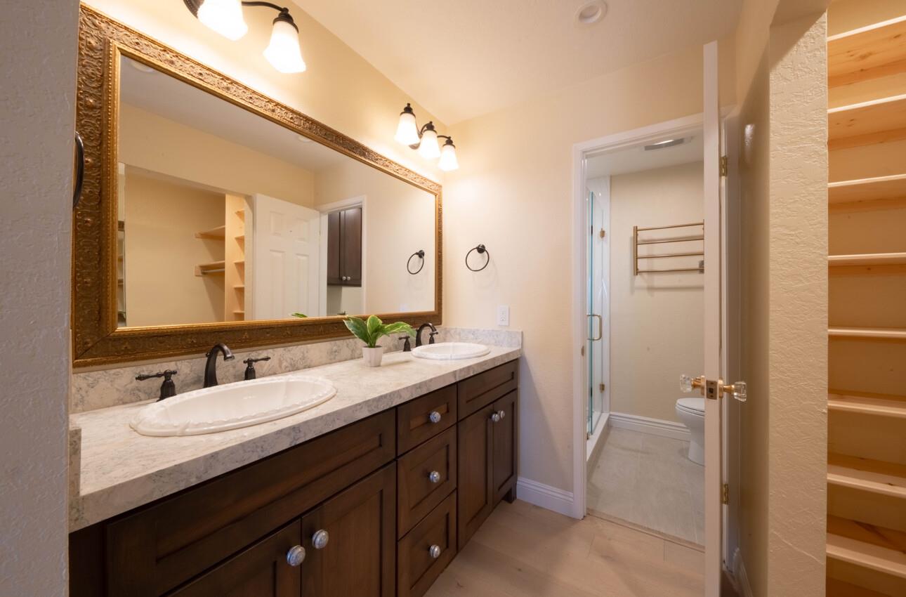 Detail Gallery Image 26 of 39 For 250 Forest Ridge Rd #27,  Monterey,  CA 93940 - 2 Beds | 2 Baths