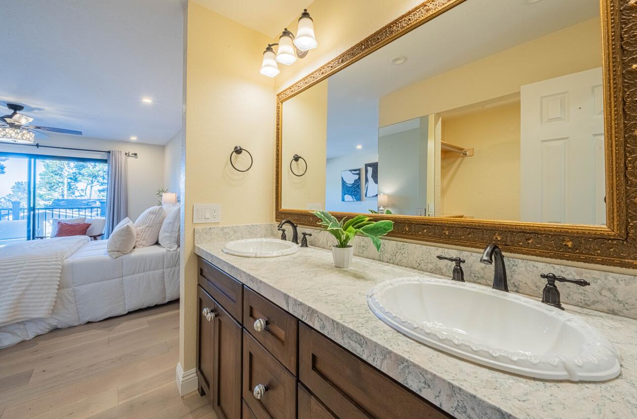 Detail Gallery Image 27 of 39 For 250 Forest Ridge Rd #27,  Monterey,  CA 93940 - 2 Beds | 2 Baths