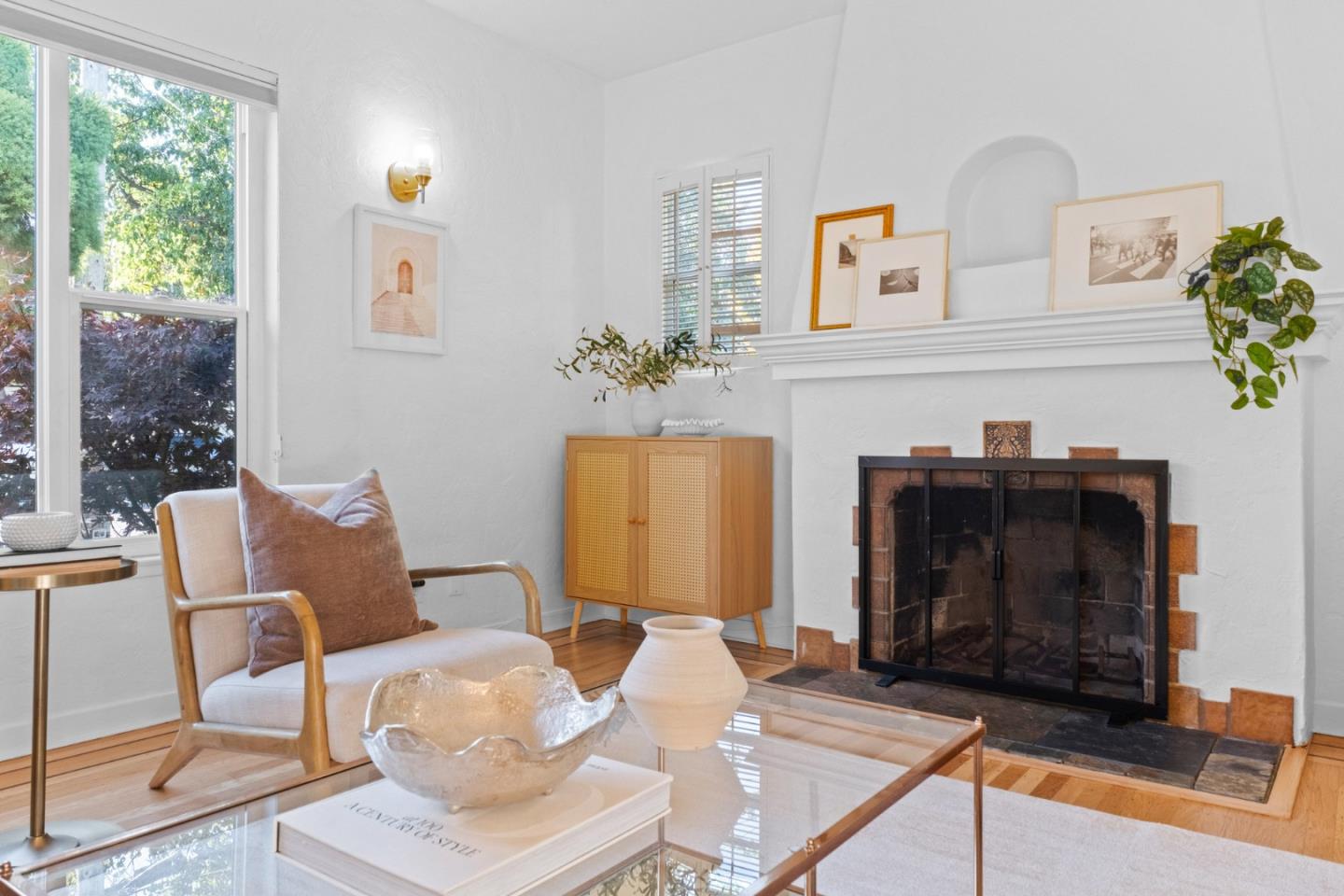 Detail Gallery Image 4 of 29 For 819 S Humboldt St, San Mateo,  CA 94402 - 2 Beds | 1 Baths