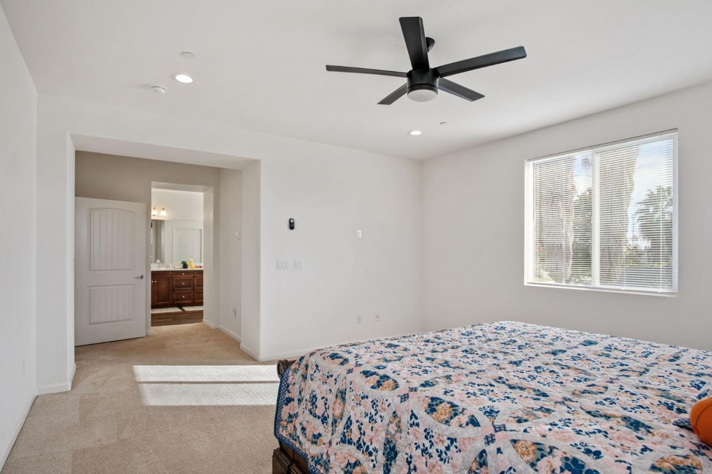 Detail Gallery Image 16 of 27 For 2126 Grapevine Dr, Livingston,  CA 95334 - 5 Beds | 3 Baths