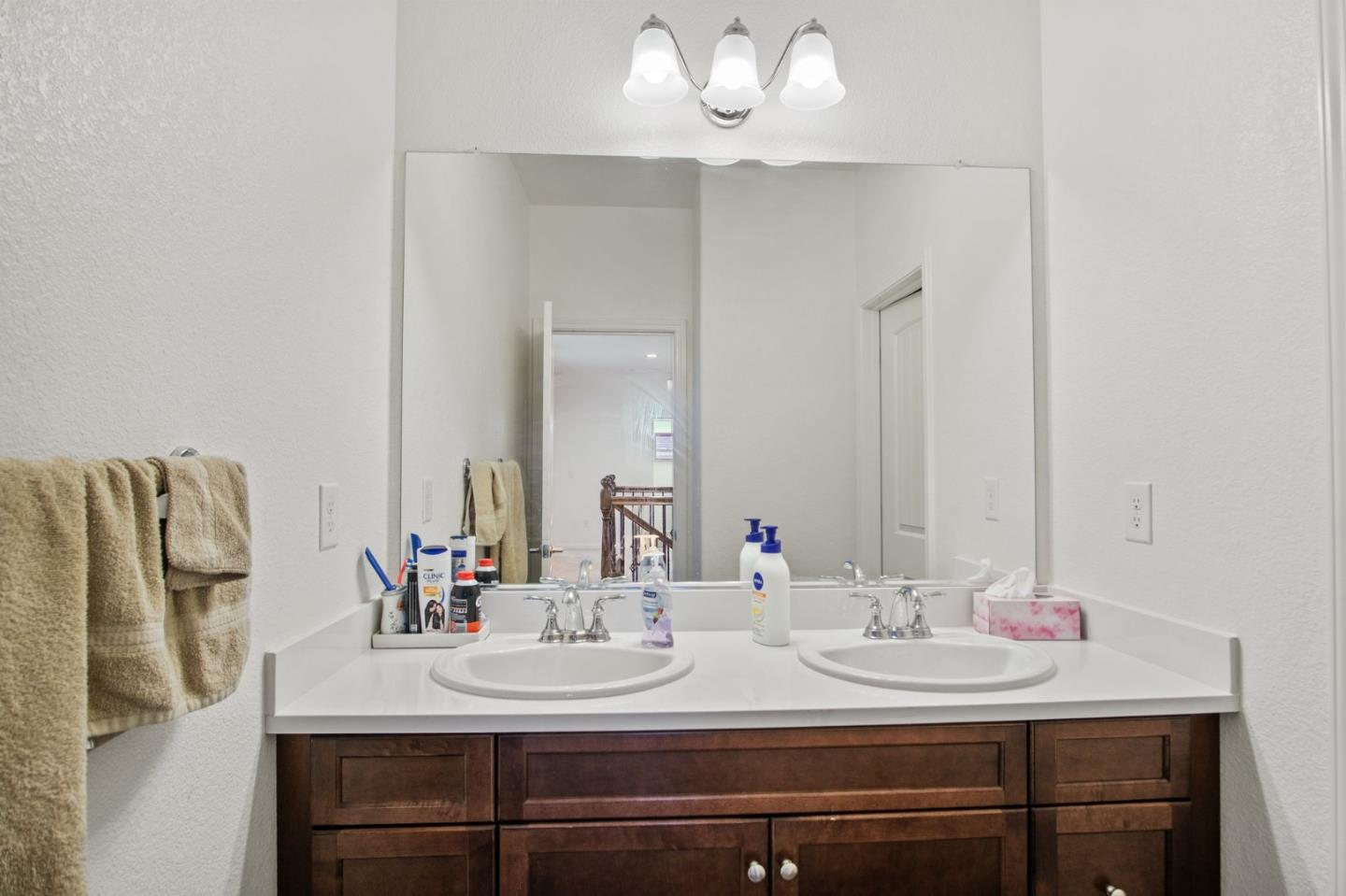 Detail Gallery Image 22 of 27 For 2126 Grapevine Dr, Livingston,  CA 95334 - 5 Beds | 3 Baths