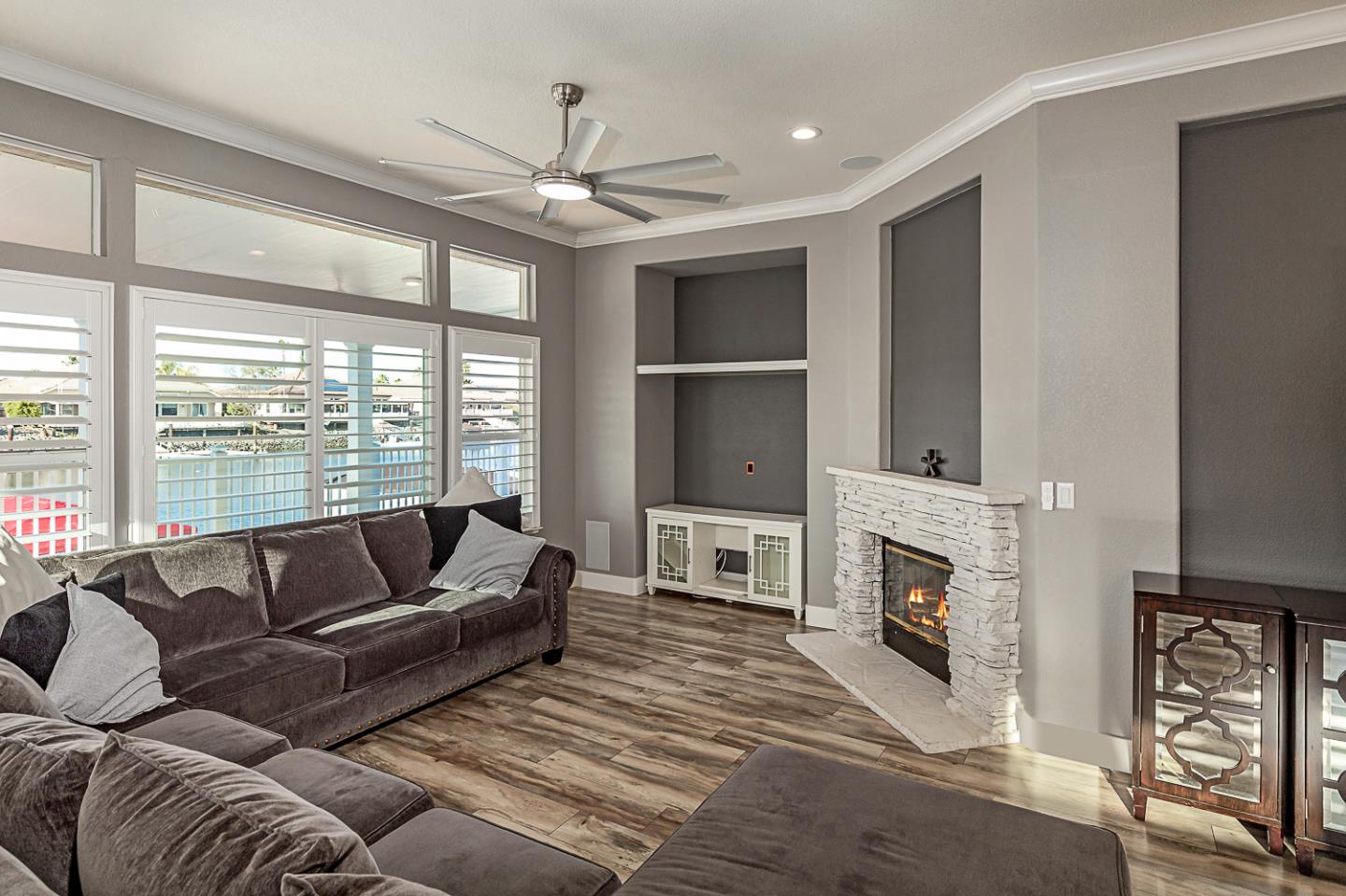Detail Gallery Image 14 of 51 For 4101 Beacon Pl, Discovery Bay,  CA 94505 - 3 Beds | 2 Baths