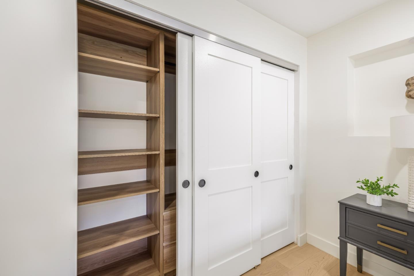 Detail Gallery Image 31 of 40 For 4632 Ulloa St, San Francisco,  CA 94116 - 3 Beds | 2 Baths