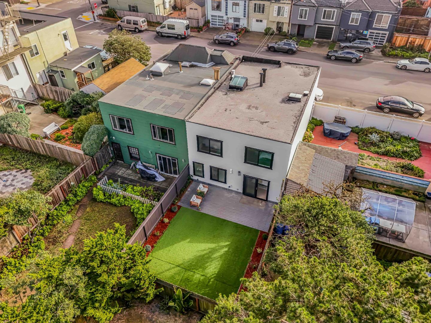 Detail Gallery Image 35 of 40 For 4632 Ulloa St, San Francisco,  CA 94116 - 3 Beds | 2 Baths