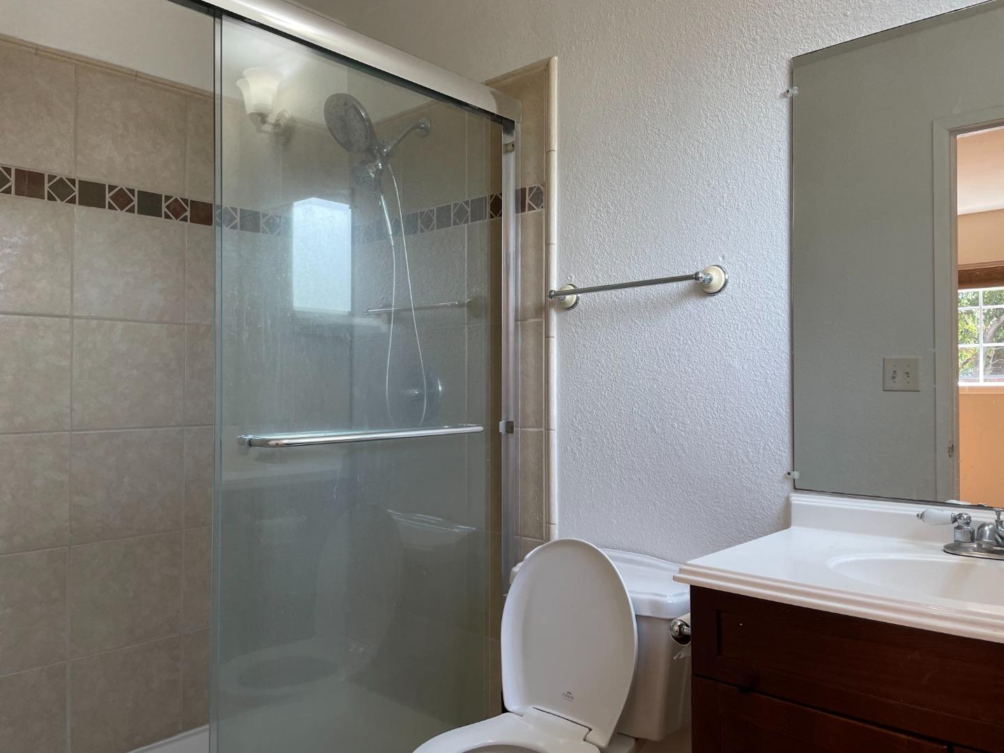 Detail Gallery Image 13 of 18 For 33847 Whitehead Ln, Fremont,  CA 94555 - 4 Beds | 2 Baths