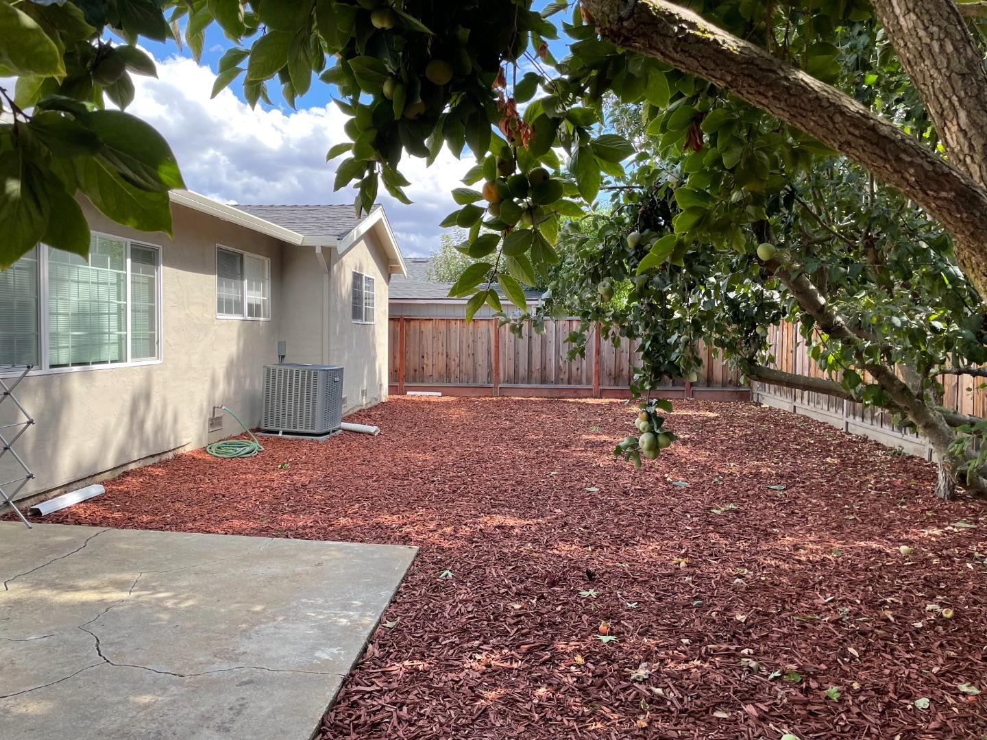 Detail Gallery Image 17 of 18 For 33847 Whitehead Ln, Fremont,  CA 94555 - 4 Beds | 2 Baths