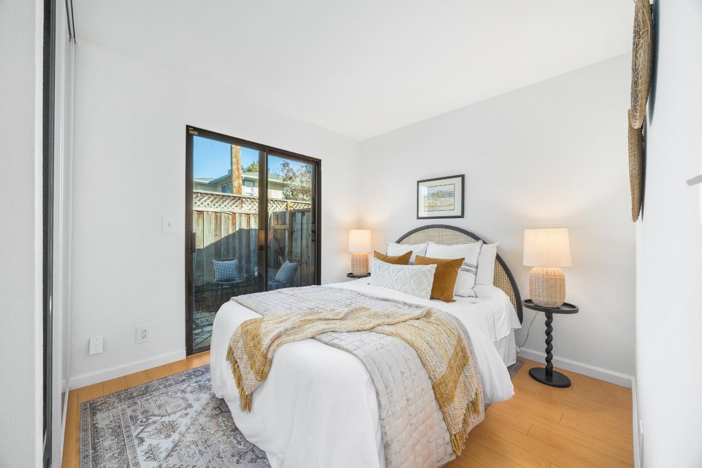 Detail Gallery Image 15 of 26 For 3346 Mission Dr, Santa Cruz,  CA 95065 - 2 Beds | 1 Baths