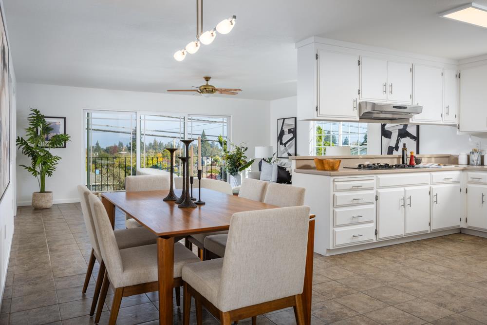 Detail Gallery Image 12 of 30 For 40 Alameda De Las Pulgas, Redwood City,  CA 94062 - 3 Beds | 3 Baths