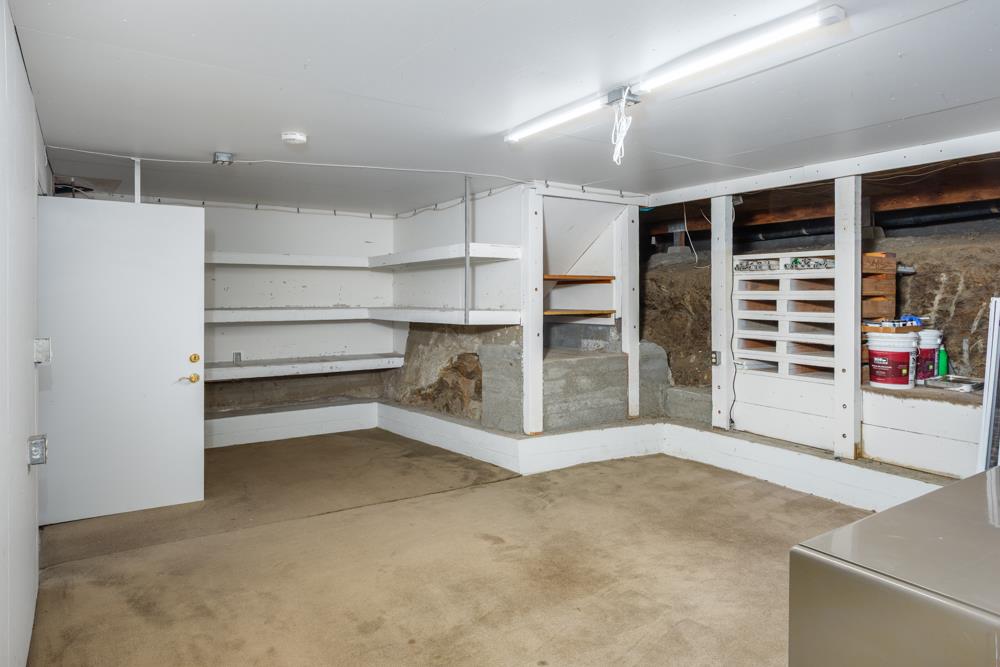 Detail Gallery Image 27 of 30 For 40 Alameda De Las Pulgas, Redwood City,  CA 94062 - 3 Beds | 3 Baths