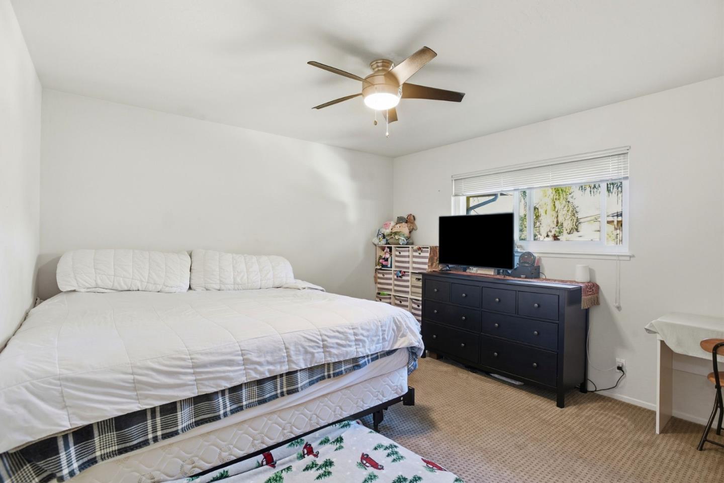 Detail Gallery Image 37 of 62 For 503 W Fox Ct, Redwood City,  CA 94061 - – Beds | – Baths