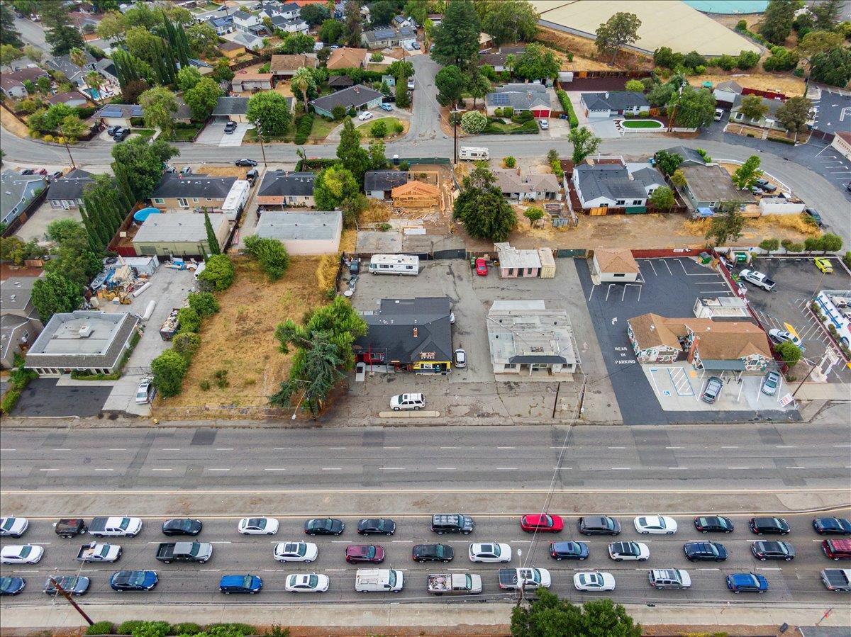 Detail Gallery Image 5 of 11 For 1500 Camden Ave, Campbell,  CA 95008 - – Beds | – Baths