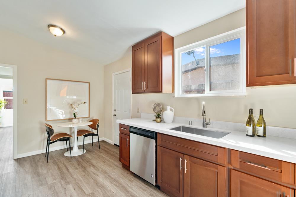 Detail Gallery Image 13 of 37 For 1664 Tulane Ave, East Palo Alto,  CA 94303 - 3 Beds | 1 Baths